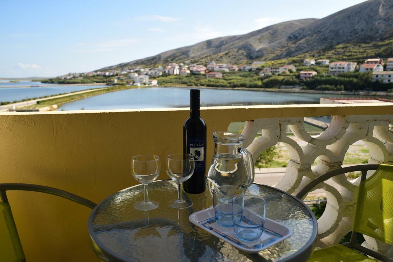 Villa Galeb Pag - At The Main Beach Pag Town Exterior photo